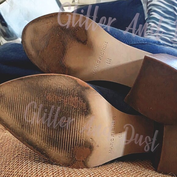 Marc Fisher Vandy Navy Suede Short Ankle Bootie - Picture 5 of 6